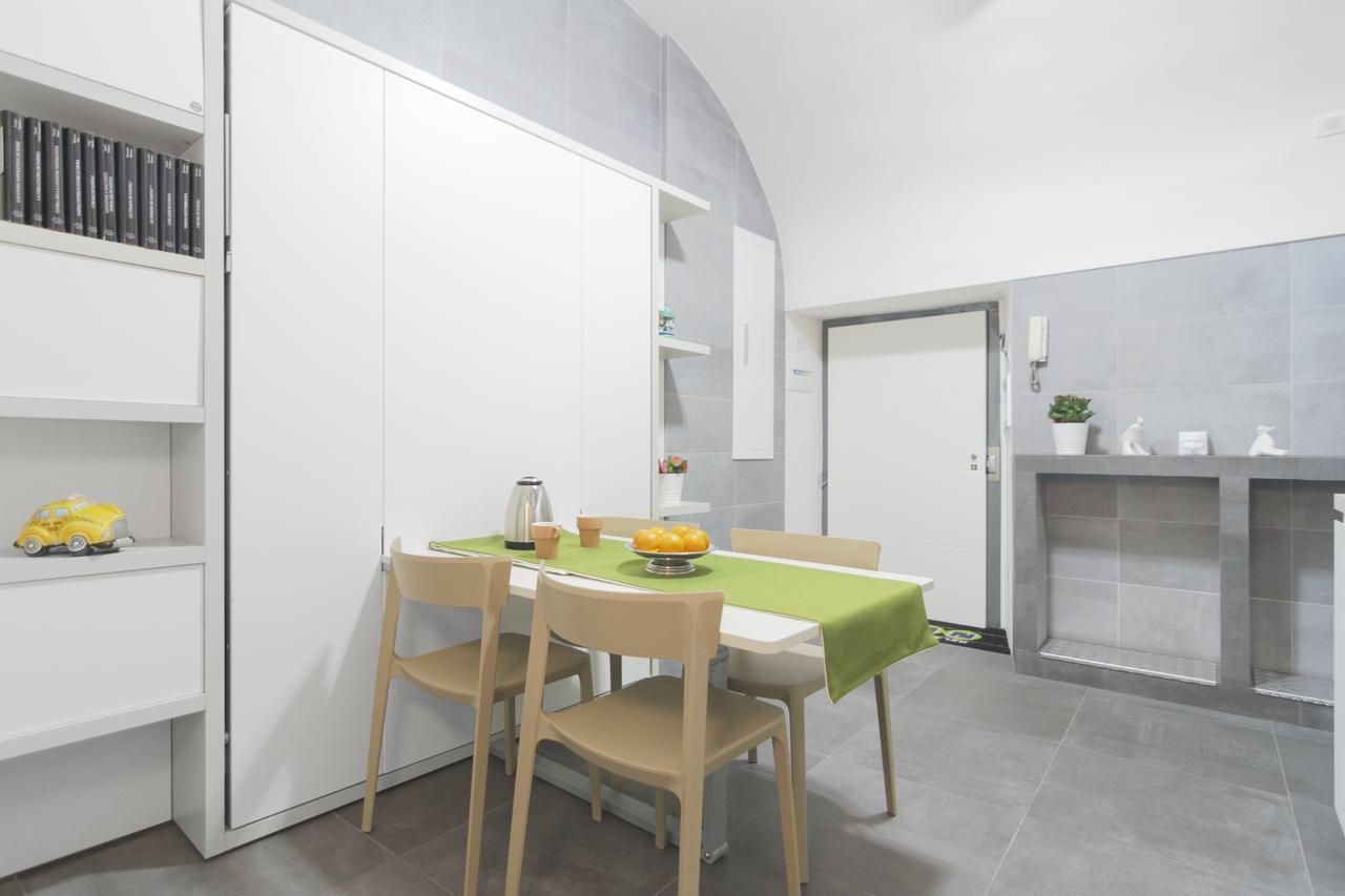 Relais Nevel ai Decumani Apartment Napoli Bagian luar foto