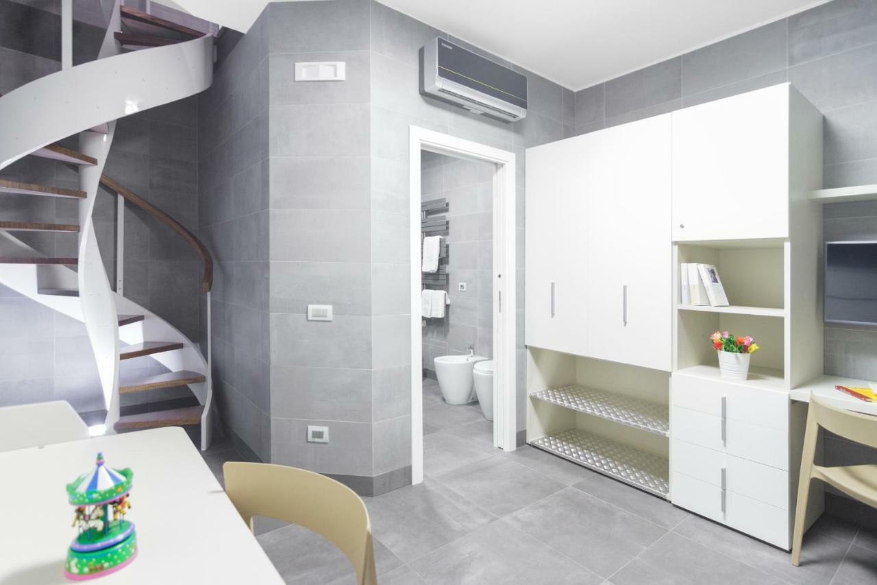 Relais Nevel ai Decumani Apartment Napoli Bagian luar foto