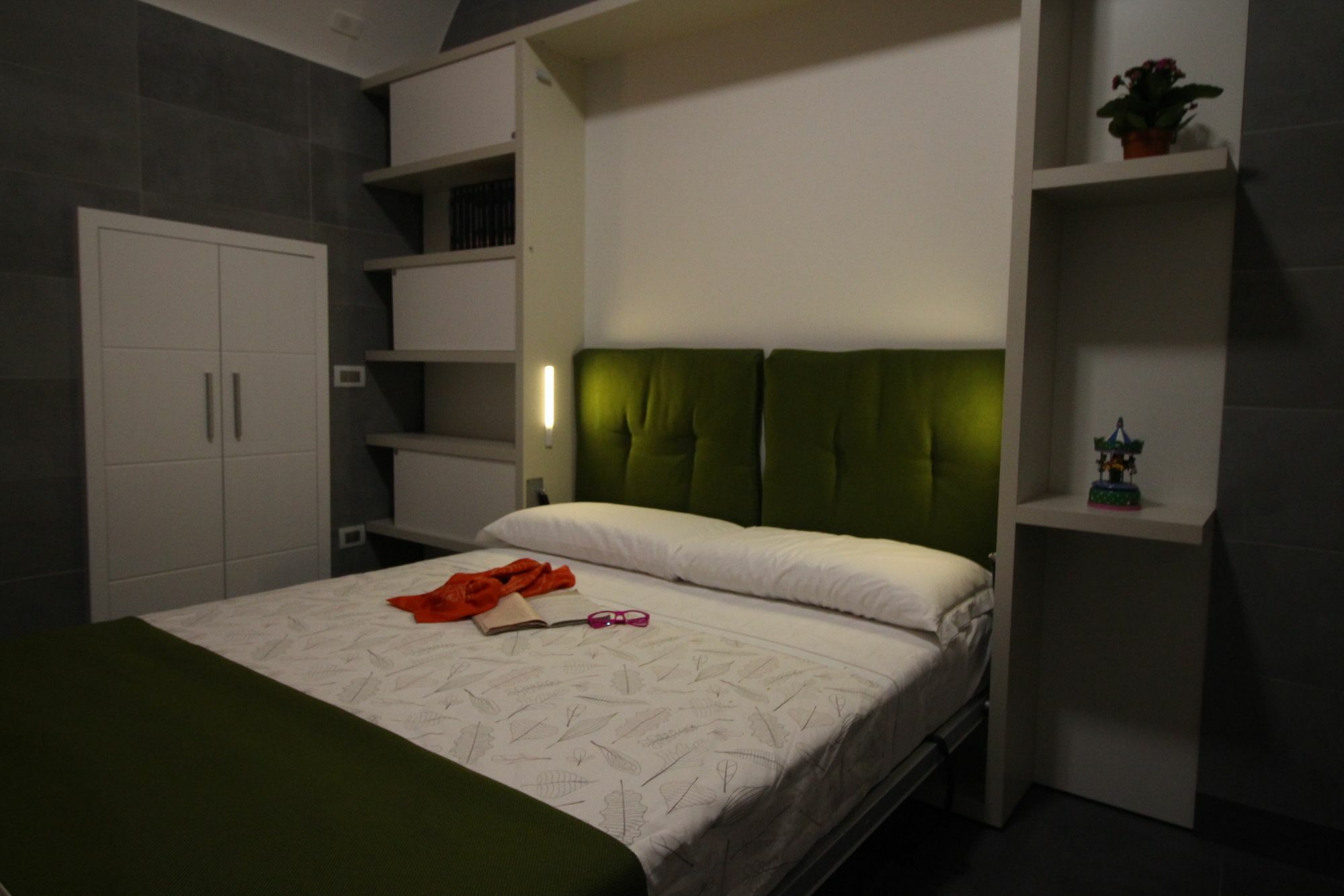 Relais Nevel ai Decumani Apartment Napoli Bagian luar foto